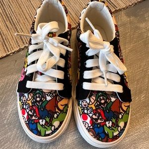 Brand New Little Boys Size 13 Super Mario Bros. Sneakers